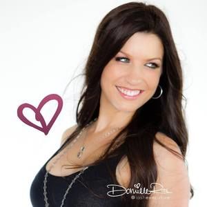 Meet your Posher, Danielle rae